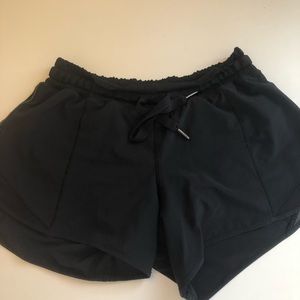Lululleom Black size 4 a Track short